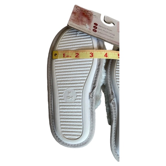 🐶NWT Jessica Simpson Girls Slippers Size M 13/1 Grey Slippers - Picture 9 of 11